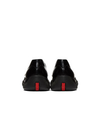 Мужские черные кожаные лоферы от Prada