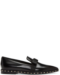 Женские черные кожаные лоферы от Valentino