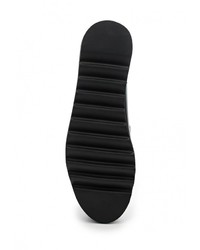 Женские черные кожаные лоферы от Vitacci