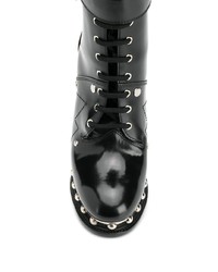 Черные кожаные массивные ботильоны на шнуровке от Alexander McQueen