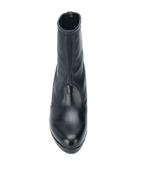 Черные кожаные массивные ботильоны от Chie Mihara