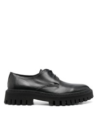 Черные кожаные массивные туфли дерби от IRO