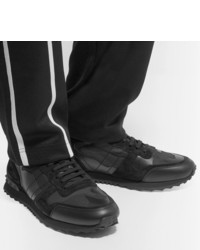 Мужские черные кожаные низкие кеды с камуфляжным принтом от Valentino