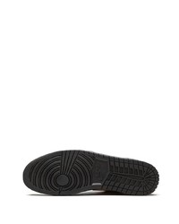 Мужские черные кожаные низкие кеды с принтом от Jordan