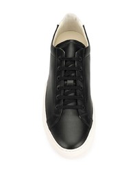 Мужские черные кожаные низкие кеды с украшением от Common Projects