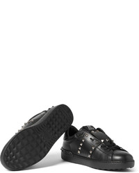 Мужские черные кожаные низкие кеды с шипами от Valentino