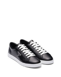 Мужские черные кожаные низкие кеды от Prada