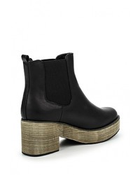 Черные кожаные полусапоги от Befree