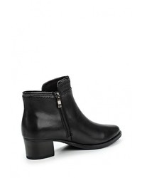 Черные кожаные полусапоги от Caprice