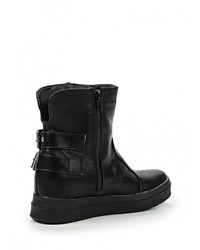 Черные кожаные полусапоги от Catisa