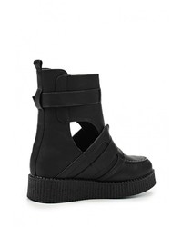 Черные кожаные полусапоги от Chasse