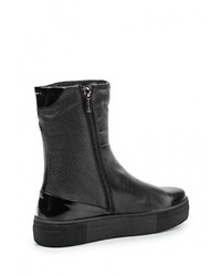 Черные кожаные полусапоги от Dolce Vita