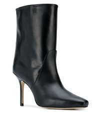 Черные кожаные полусапоги от Stuart Weitzman