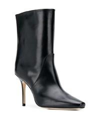 Черные кожаные полусапоги от Stuart Weitzman