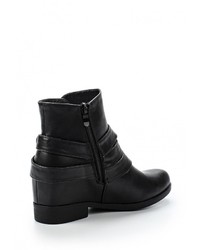 Черные кожаные полусапоги от Flyfor