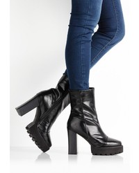 Черные кожаные полусапоги от LOST INK