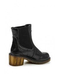 Черные кожаные полусапоги от Martin Pescatore