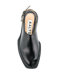 Черные кожаные сабо от Aalto