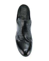 Черные кожаные сабо от Officine Creative