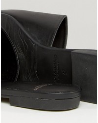 Черные кожаные сабо от Vagabond