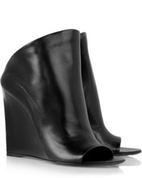 Черные кожаные сабо от Balenciaga