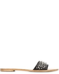 Черные кожаные сандалии на плоской подошве с украшением от Alexander McQueen