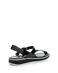 Черные кожаные сандалии на плоской подошве от Betsy