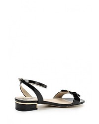 Черные кожаные сандалии на плоской подошве от Betsy
