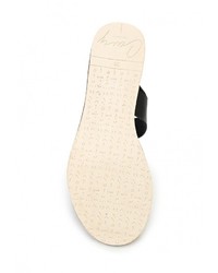 Черные кожаные сандалии на плоской подошве от Coolway