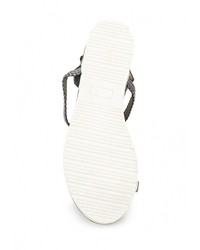 Черные кожаные сандалии на плоской подошве от Kylie