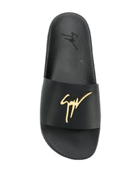 Черные кожаные сандалии на плоской подошве от Giuseppe Zanotti Design