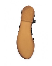 Черные кожаные сандалии на плоской подошве от Malien