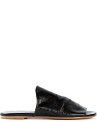 Черные кожаные сандалии на плоской подошве от Roberto Del Carlo