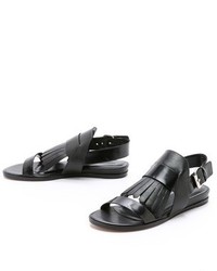 Черные кожаные сандалии на плоской подошве от Pour La Victoire