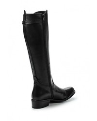 Черные кожаные сапоги от Bata