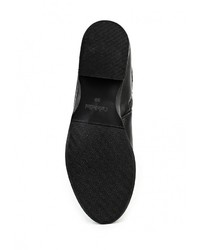 Черные кожаные сапоги от Carlo Bellini