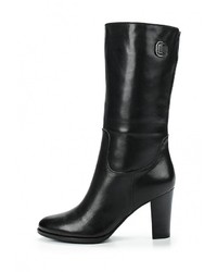 Черные кожаные сапоги от Covani