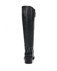 Черные кожаные сапоги от Marc O'Polo