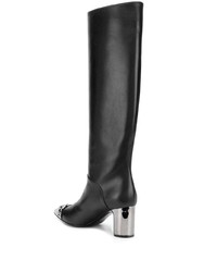 Черные кожаные сапоги от Casadei