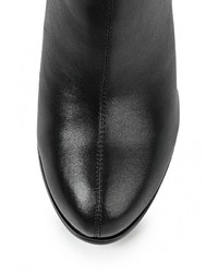 Черные кожаные сапоги от Palazzo D'oro