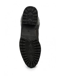 Черные кожаные сапоги от Vitacci