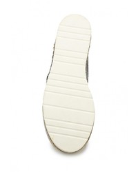 Женские черные кожаные слипоны от Love Moschino