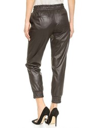 Женские черные кожаные спортивные штаны от Club Monaco