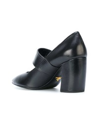 Черные кожаные туфли с украшением от Prada