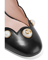 Черные кожаные туфли с украшением от Gucci