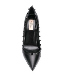 Черные кожаные туфли с шипами от Valentino