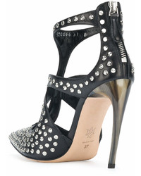 Черные кожаные туфли с шипами от Alexander McQueen