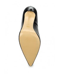 Черные кожаные туфли от Bata