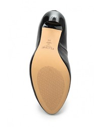 Черные кожаные туфли от Elche