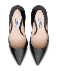 Черные кожаные туфли от Prada